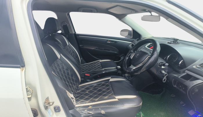 2013 Maruti Swift VDI, Diesel, Manual, 2,18,623 km, interior