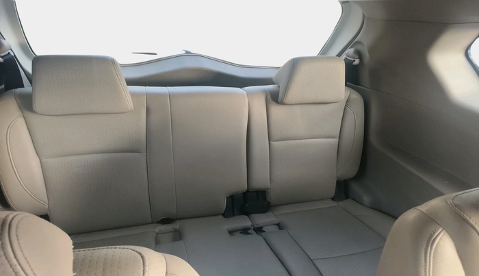 2018 Mahindra MARAZZO M8 7 STR, Diesel, Manual, 1,82,340 km, interior