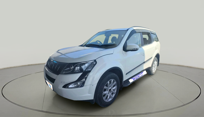 2017 Mahindra XUV500 W10, Diesel, Manual, 91,698 km, exterior
