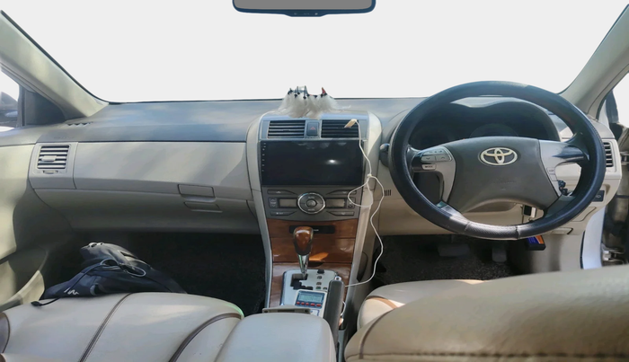 2011 Toyota Corolla Altis VL AT PETROL, Petrol, Automatic, 89,472 km, interior