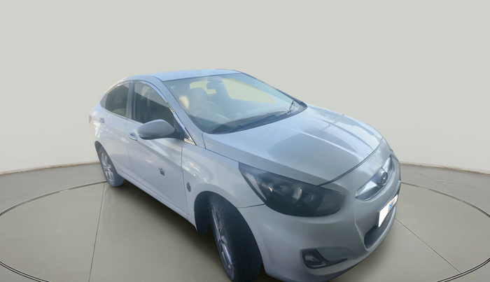 2011 Hyundai Verna FLUIDIC 1.6 VTVT SX, Petrol, Manual, 1,23,999 km, exterior