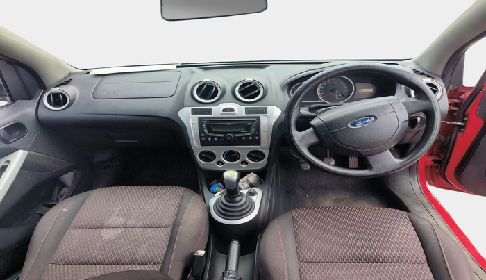 2010 Ford Figo TITANIUM 1.4 DIESEL, Diesel, Manual, 1,70,315 km, interior