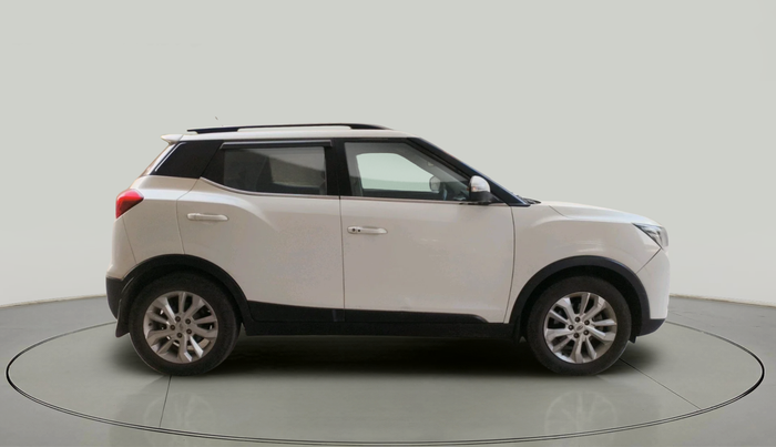 2019 Mahindra XUV300 W8 1.5 DIESEL, Diesel, Manual, 1,73,148 km, exterior