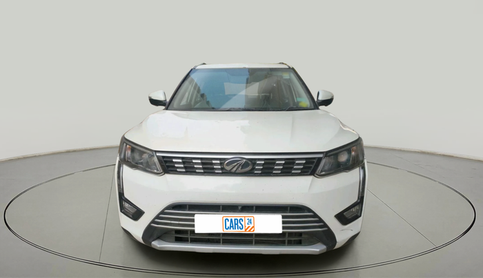 2019 Mahindra XUV300 W8 1.5 DIESEL, Diesel, Manual, 1,73,148 km, exterior