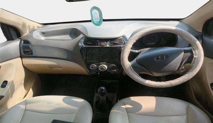 2018 Hyundai Eon ERA +, Petrol, Manual, 1,13,260 km, interior