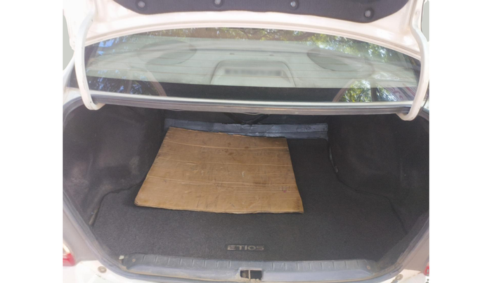 2016 Toyota Etios GD, Diesel, Manual, 2,08,263 km, exterior