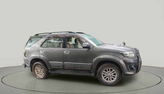 2012 Toyota Fortuner 3.0 4X2 AT, Diesel, Automatic, 1,32,688 km, exterior