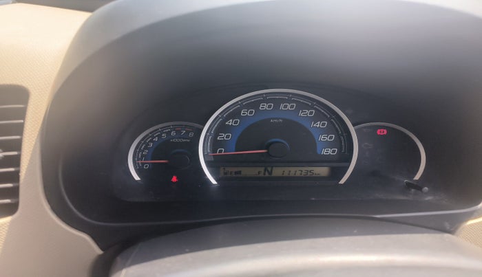 2017 Maruti Wagon R 1.0 VXI AMT, Petrol, Automatic, 1,11,735 km, interior