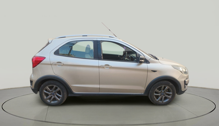 2018 Ford FREESTYLE TITANIUM 1.5 DIESEL, Diesel, Manual, 50,243 km, exterior