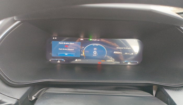 2024 Tata Safari ACCOMPLISHED PLUS 6 STR DARK EDITION AT, Diesel, Automatic, 15,059 km, interior