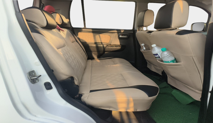 2017 Maruti Wagon R 1.0 VXI, Petrol, Manual, 1,02,856 km, interior