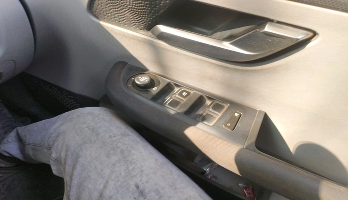 2020 Tata ALTROZ XZ PETROL, Petrol, Manual, 81,992 km, interior