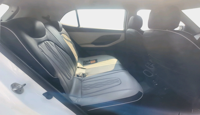 2021 Hyundai Creta E 1.5 PETROL, Petrol, Manual, 86,424 km, interior