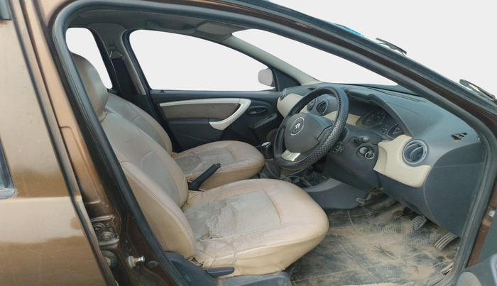 2013 Renault Duster 85 PS RXL DIESEL, Diesel, Manual, 1,44,328 km, interior