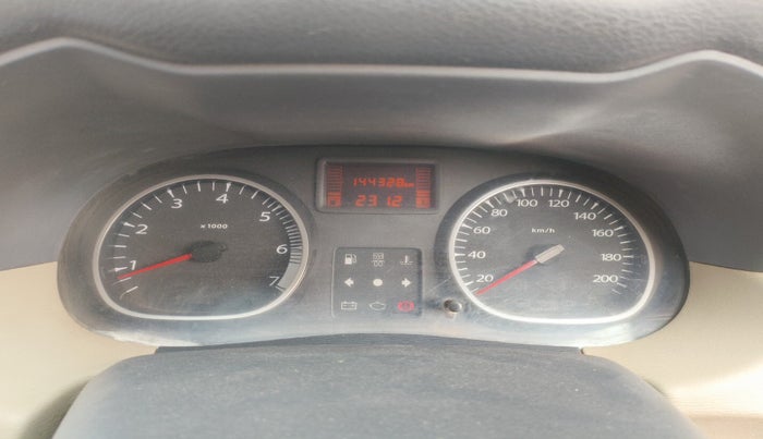 2013 Renault Duster 85 PS RXL DIESEL, Diesel, Manual, 1,44,328 km, interior