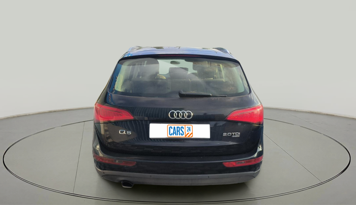 2014 Audi Q5 2.0 TDI quattro Premium, Diesel, Automatic, 1,64,962 km, exterior