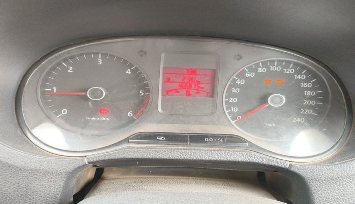 2012 Volkswagen Polo TRENDLINE 1.2L DIESEL, Diesel, Manual, 1,66,875 km, interior