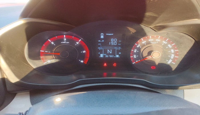 2021 Mahindra XUV300 W6 1.5 Diesel, Diesel, Manual, 36,782 km, interior