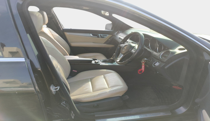 2013 Mercedes Benz C Class C250 CDI AT AVANTGARDE, Diesel, Automatic, 1,38,691 km, interior