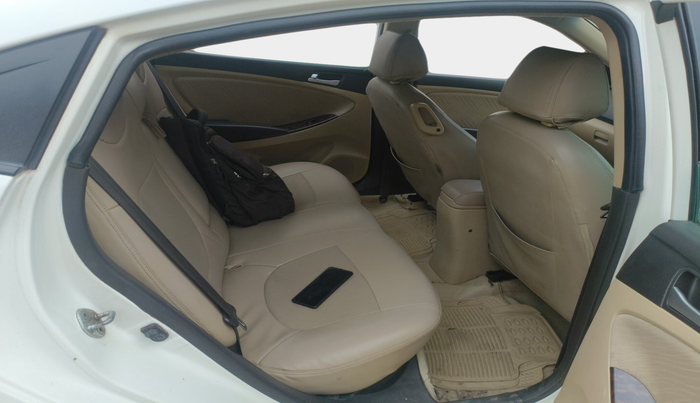 2015 Hyundai Verna FLUIDIC 1.6 CRDI S 4S, Diesel, Manual, 1,39,446 km, interior