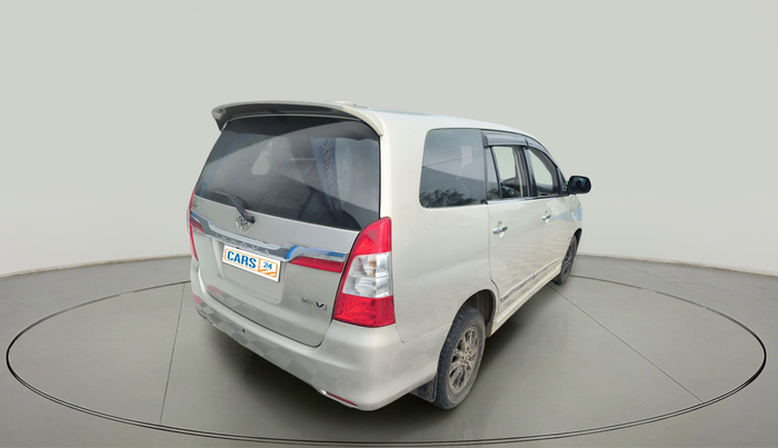 2015 Toyota Innova 2.5 VX 7 STR, Diesel, Manual, 2,38,256 km, exterior