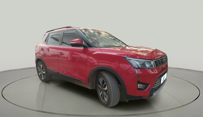 2021 Mahindra XUV300 W8 (O) 1.5 DIESEL, Diesel, Manual, 1,08,562 km, exterior