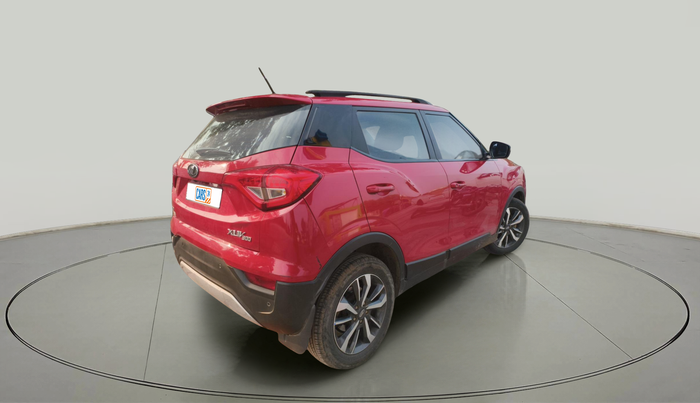 2021 Mahindra XUV300 W8 (O) 1.5 DIESEL, Diesel, Manual, 1,08,562 km, exterior