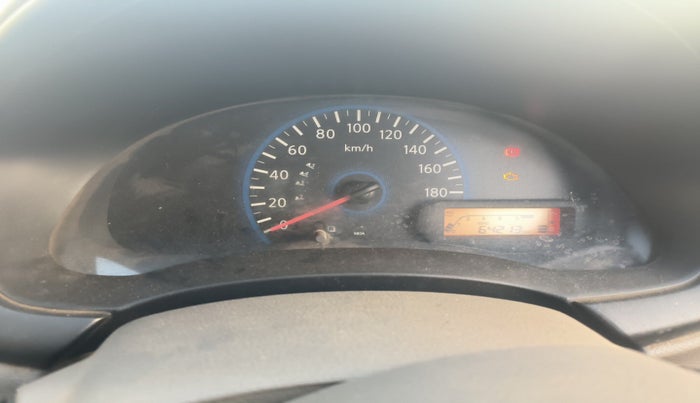 2015 Datsun Go Plus A, Petrol, Manual, 64,213 km, interior