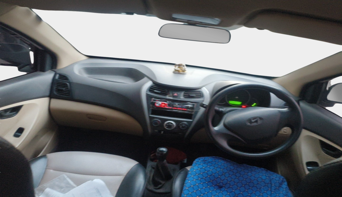 2015 Hyundai Eon ERA + LPG, Petrol, Manual, 1,23,988 km, interior