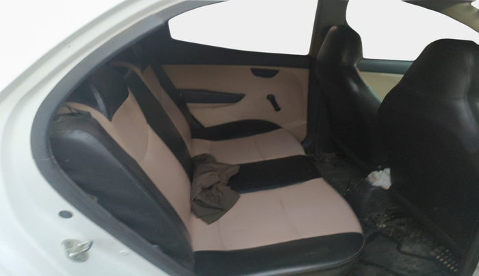 2015 Hyundai Eon ERA + LPG, Petrol, Manual, 1,23,988 km, interior