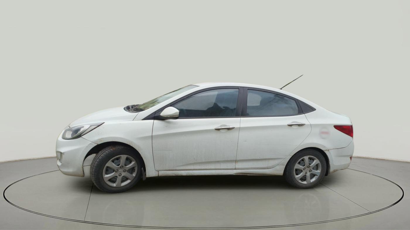 2013 Hyundai Verna FLUIDIC 1.4 VTVT, Petrol, Manual, 99,166 km, exterior