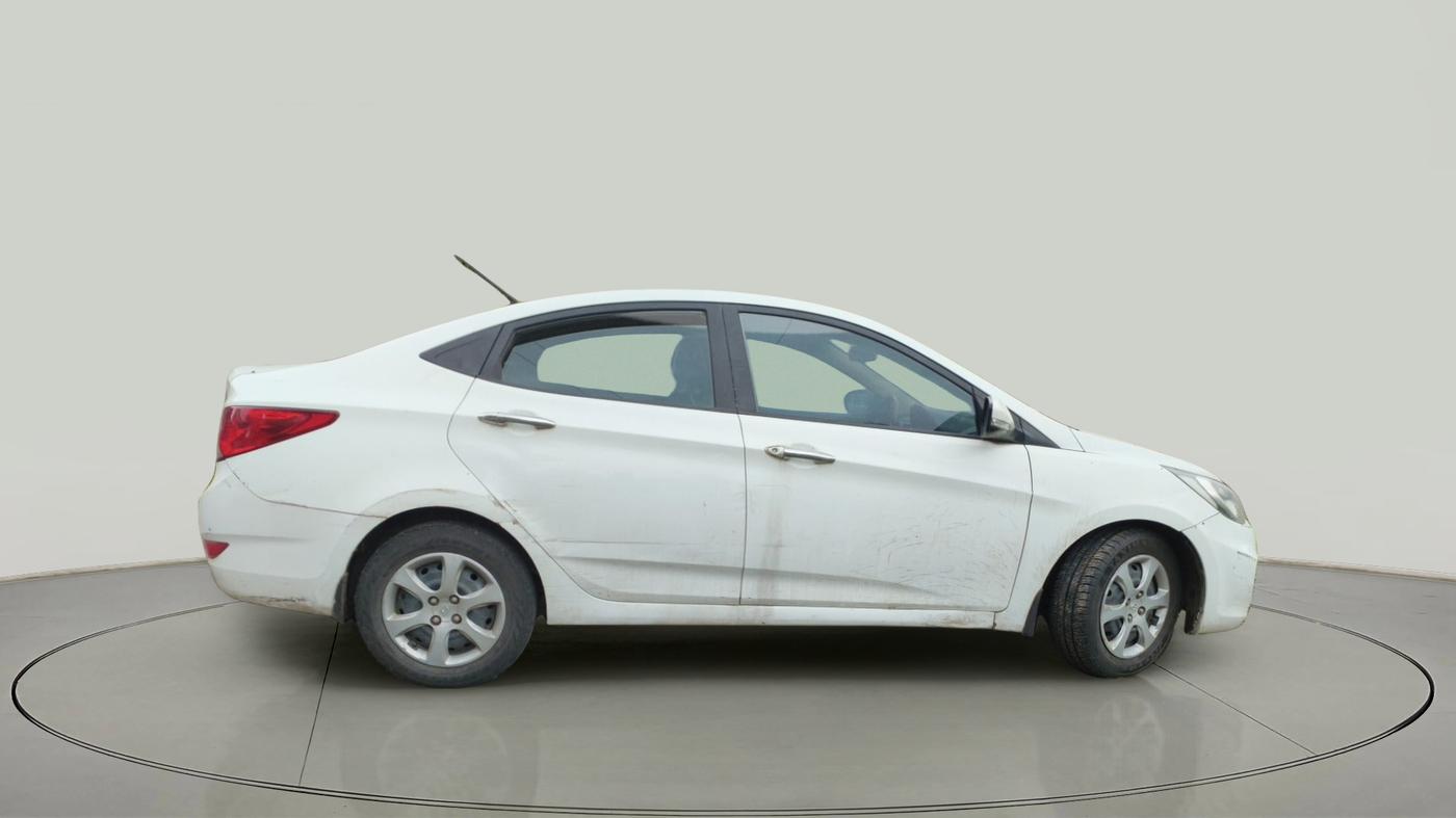 2013 Hyundai Verna FLUIDIC 1.4 VTVT, Petrol, Manual, 99,166 km, exterior