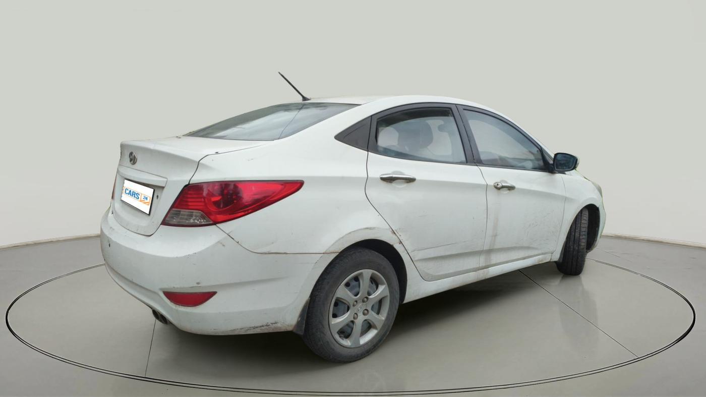 2013 Hyundai Verna FLUIDIC 1.4 VTVT, Petrol, Manual, 99,166 km, exterior