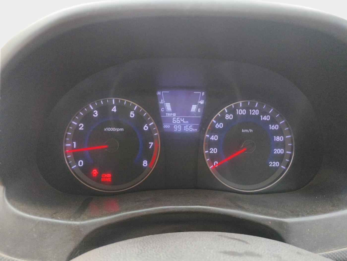 2013 Hyundai Verna FLUIDIC 1.4 VTVT, Petrol, Manual, 99,166 km, interior