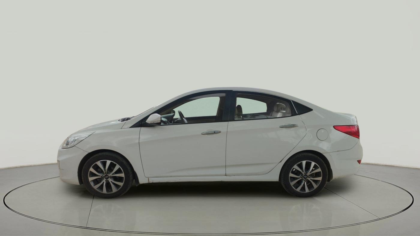 2014 Hyundai Verna FLUIDIC 1.6 VTVT SX OPT, Petrol, Manual, 86,116 km, exterior