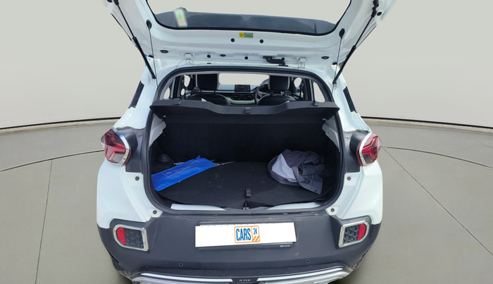 2025 Tata PUNCH Adventure Plus iCNG, Petrol, Manual, 11,000 km, exterior