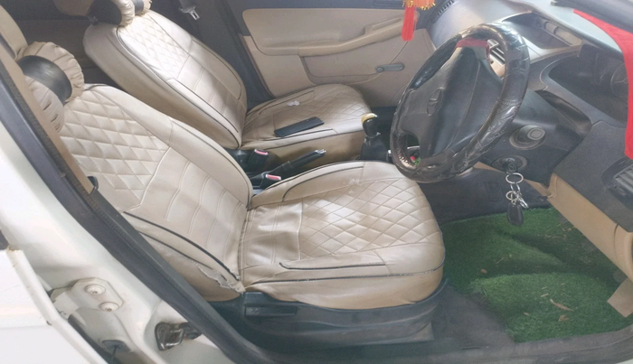 2015 Tata Indica Vista LS TDI, Diesel, Manual, 1,25,645 km, interior