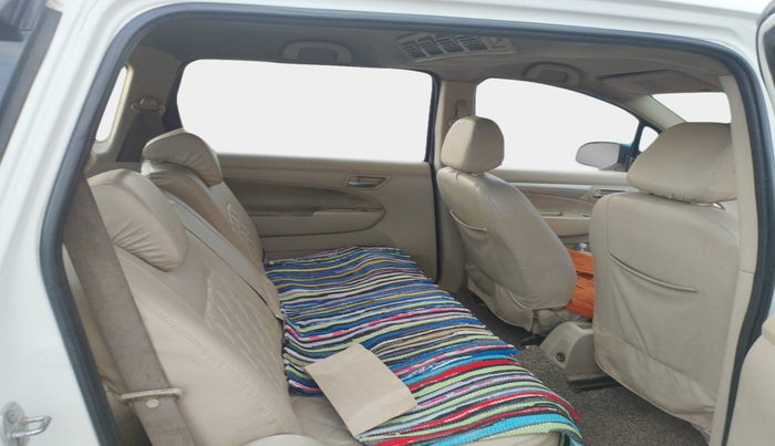 2015 Maruti Ertiga VXI CNG, Petrol, Manual, 1,22,859 km, interior