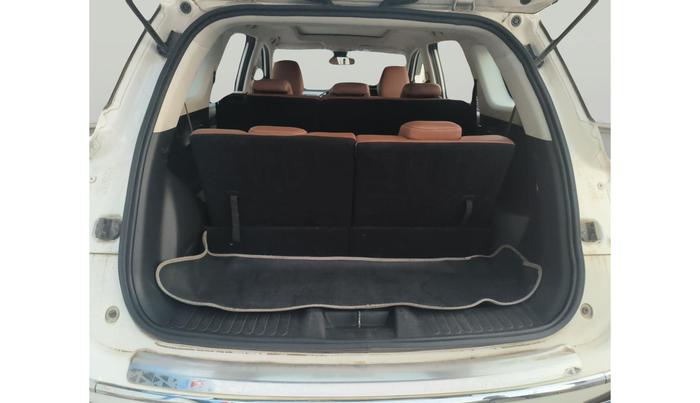 2021 MG HECTOR PLUS SELECT 2.0 DIESEL TURBO MT 7-STR, Diesel, Manual, 1,10,823 km, exterior