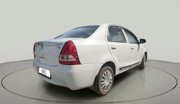 2015 Toyota Etios GD, Diesel, Manual, 3,20,970 km, exterior