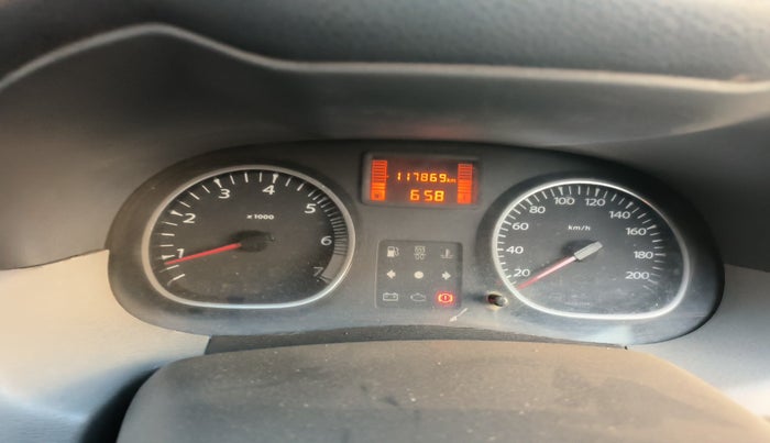 2014 Renault Duster 85 PS RXE DIESEL, Diesel, Manual, 1,17,869 km, interior