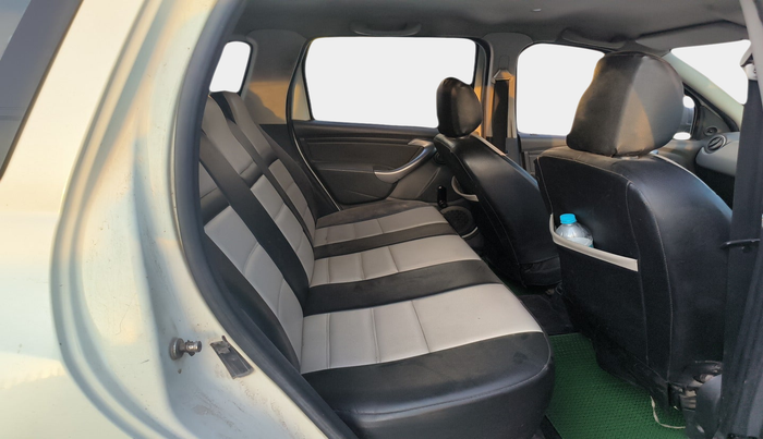 2014 Renault Duster 85 PS RXE DIESEL, Diesel, Manual, 1,17,869 km, interior
