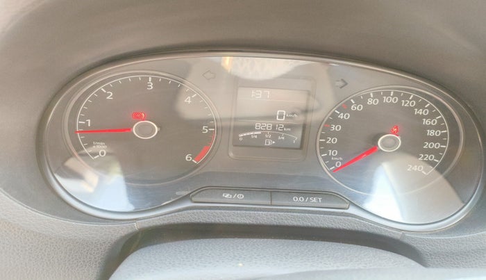 2019 Volkswagen Polo HIGHLINE1.5L, Diesel, Manual, 82,812 km, interior