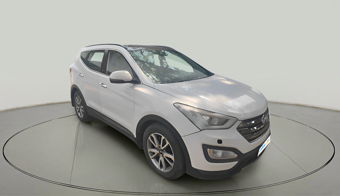 2014 Hyundai Santa Fe 4 WD AT, Diesel, Automatic, 2,21,803 km, exterior