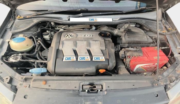 2014 Volkswagen Polo COMFORTLINE 1.2 Diesel, Diesel, Manual, 1,70,324 km, exterior