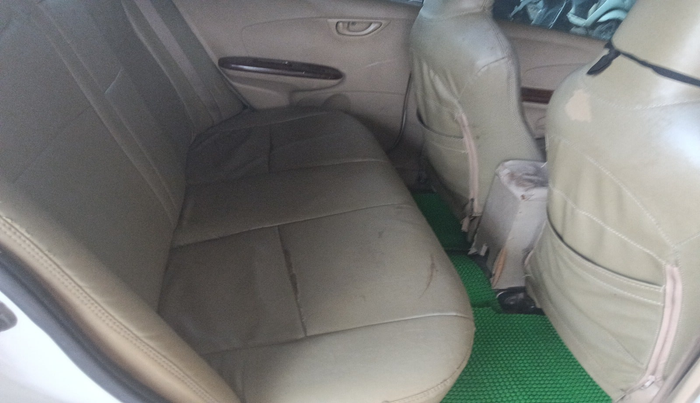 2015 Honda Amaze 1.5L I-DTEC E, Diesel, Manual, 1,29,373 km, interior