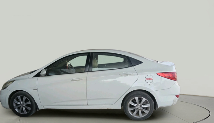 2012 Hyundai Verna FLUIDIC 1.6 CRDI SX, Diesel, Manual, 1,54,176 km, exterior