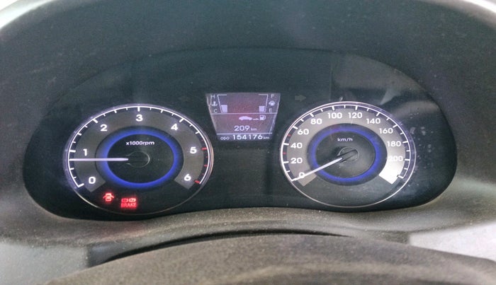 2012 Hyundai Verna FLUIDIC 1.6 CRDI SX, Diesel, Manual, 1,54,176 km, interior