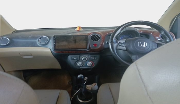 2014 Honda Mobilio 1.5L I-DTEC V, Diesel, Manual, 98,200 km, interior