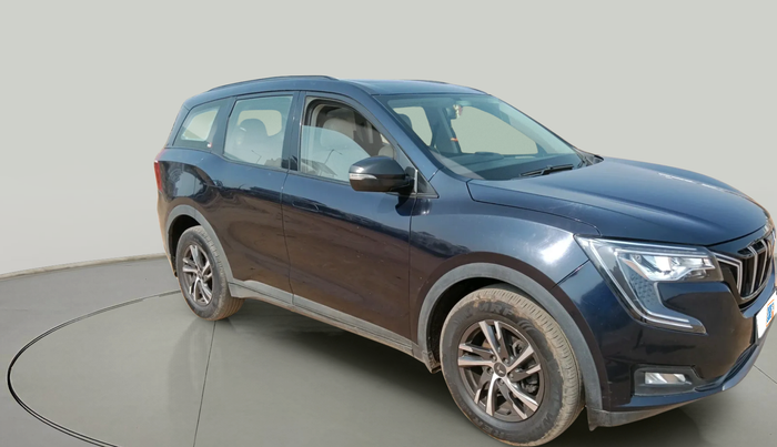 2021 Mahindra XUV700 AX 5 P MT 5 STR, Petrol, Manual, 55,521 km, exterior